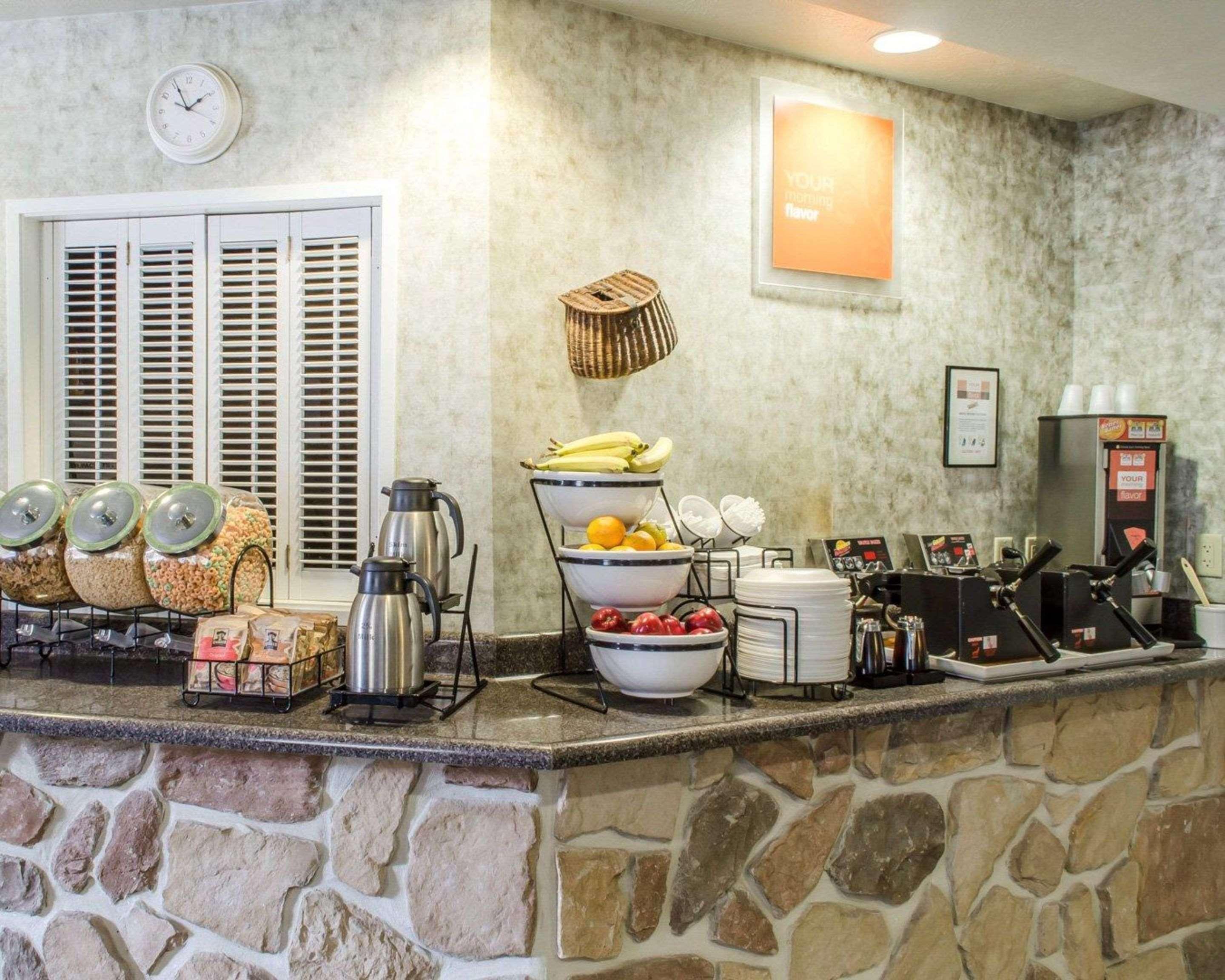 Comfort Inn 3*