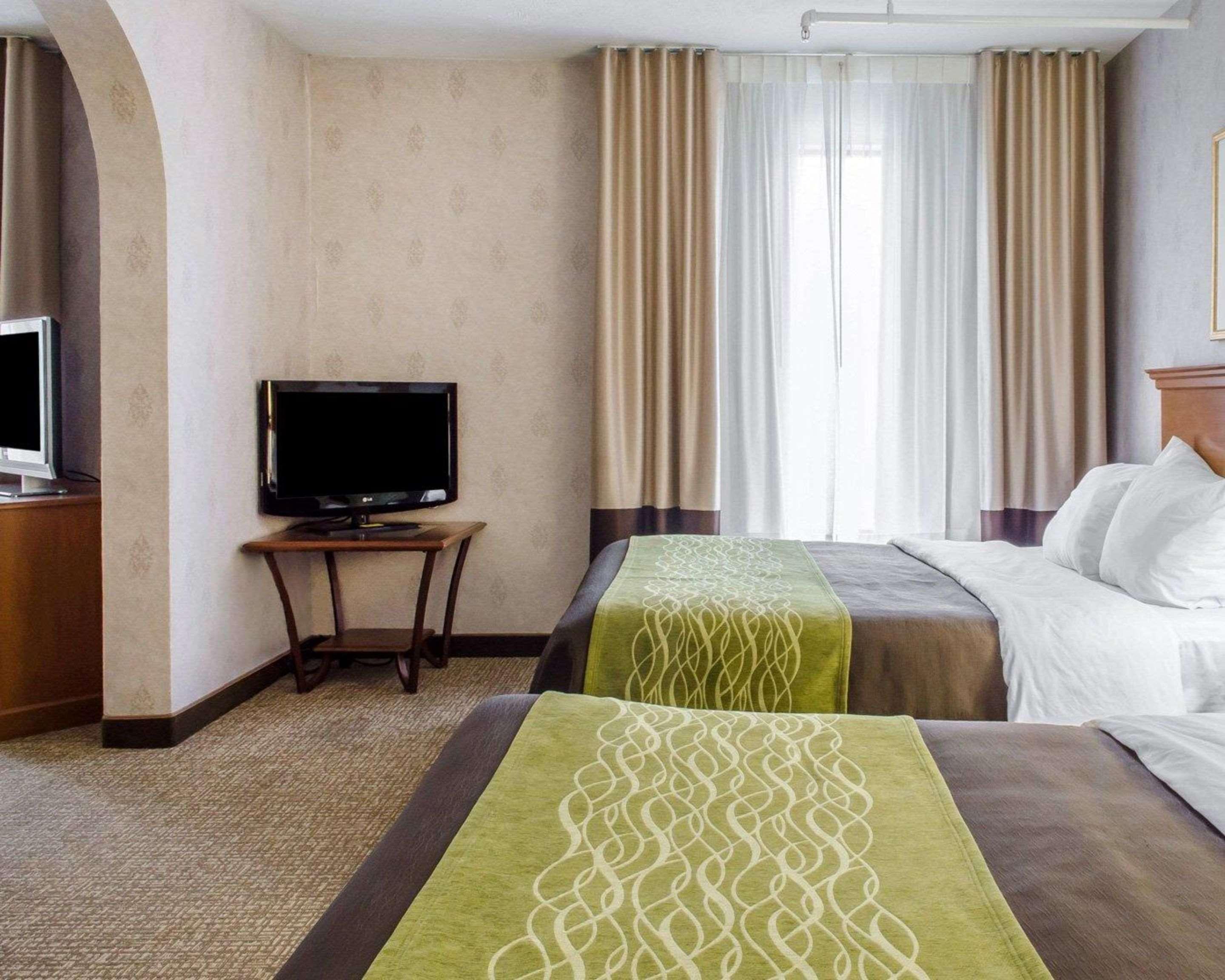 Comfort Inn 3*